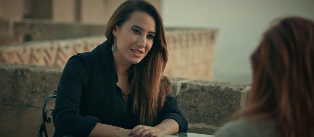 Türkiye ilk kadın yarış sunucusuydu! İntihar eden Esen Gök, korku filminde bu rolü oynadı: 